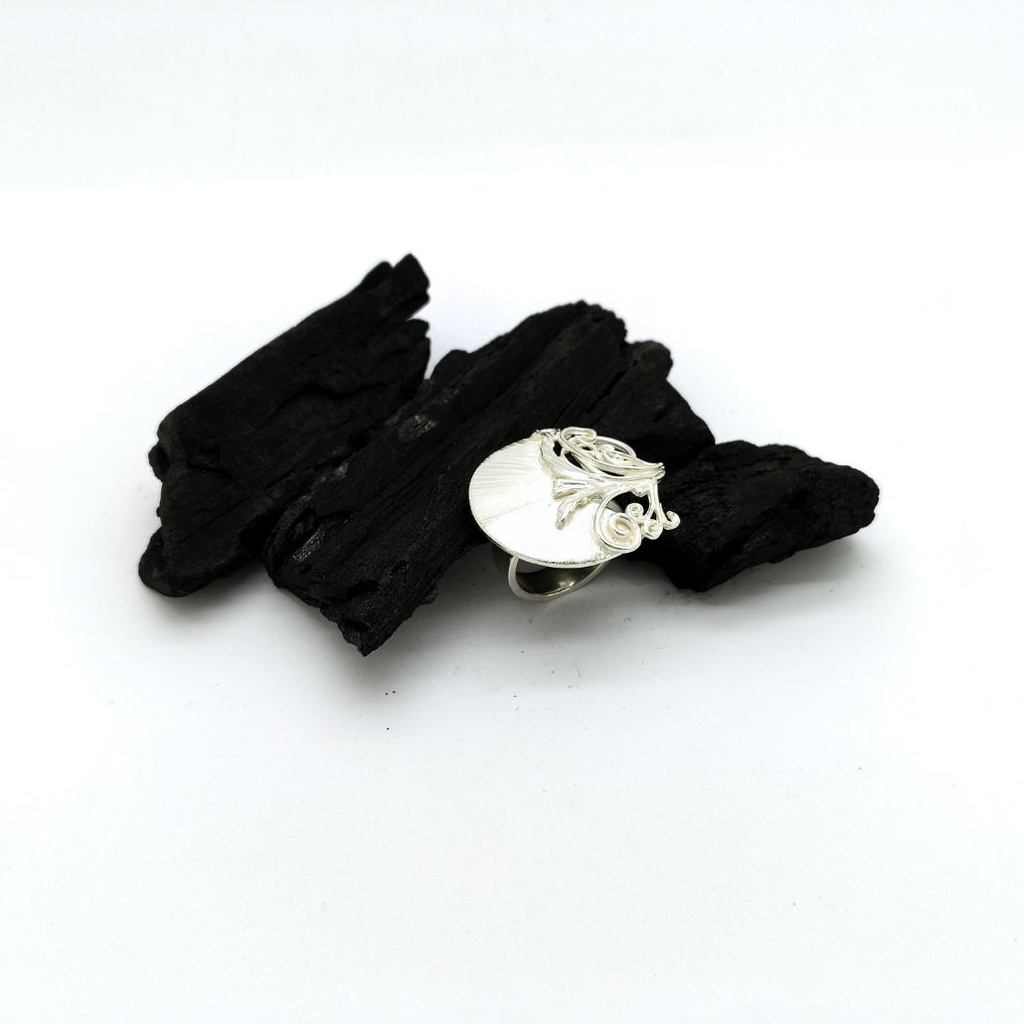 Faire dans la dentelle - Dentelle pleine - Bague XL