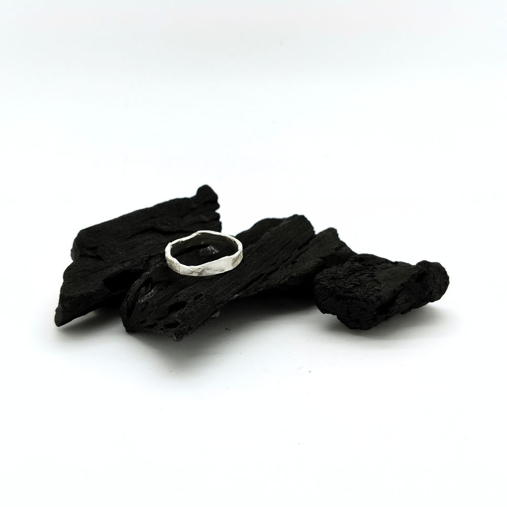 Froissée - Bague ANNEAU irrégulier