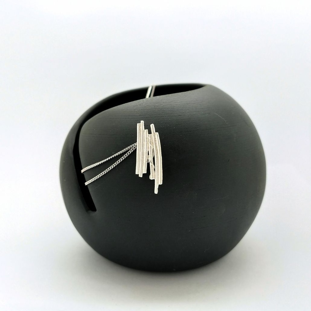 Suivre le fil - Pendentif moyen 5 fils