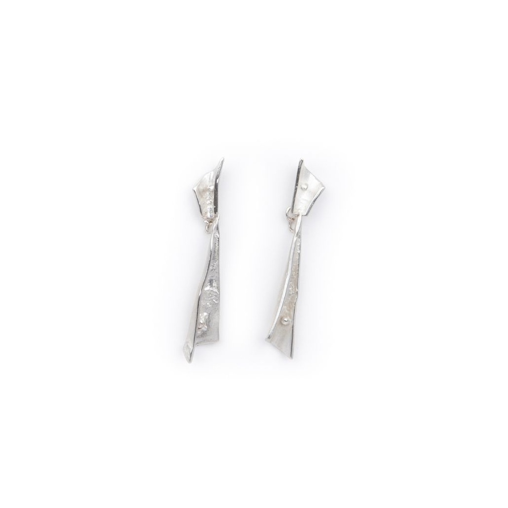 Een beetje waanzin -  Gelede oorbellen S